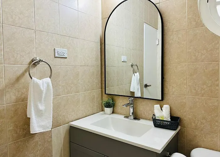 Apartment Falcon Sunset 2br- Airport Transport Available -security-gated Montego Bay